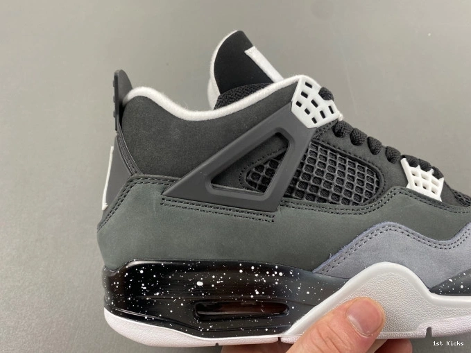 1st Kicks FQ8138-002 Fear 4 Air Jordan 0825